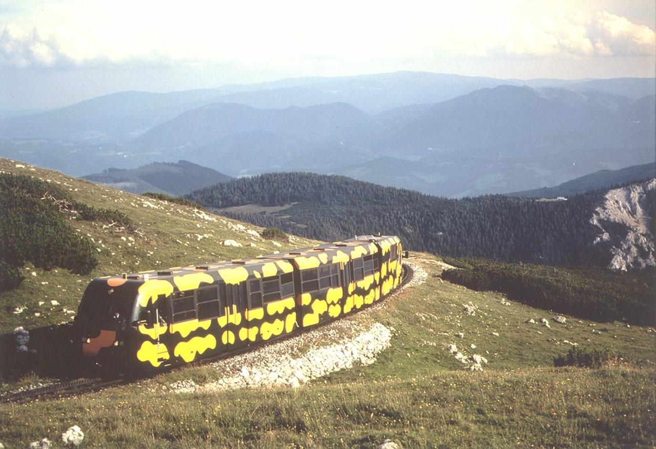 Wellnesshotel Paradiesquelle Puchberg am Schneeberg Bagian luar foto